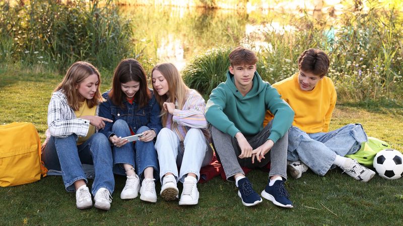 Intercettare la dipendenza nei minori grazie al progetto “Nuove opportunità”